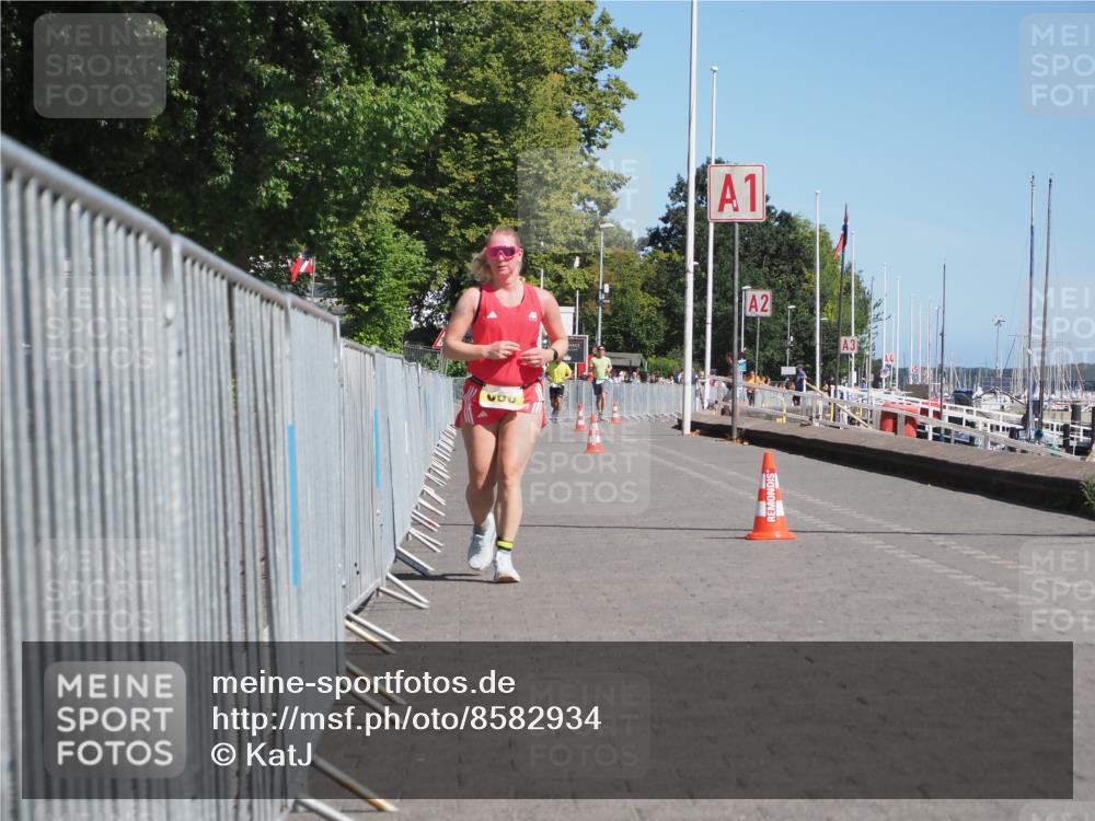 17.08.2025 - KN Förde Triathlon 2025 KatJ http://msf.ph/oto/8582934 17.08.2025 12:30:48 Laufen 606 meine-sportfotos.de