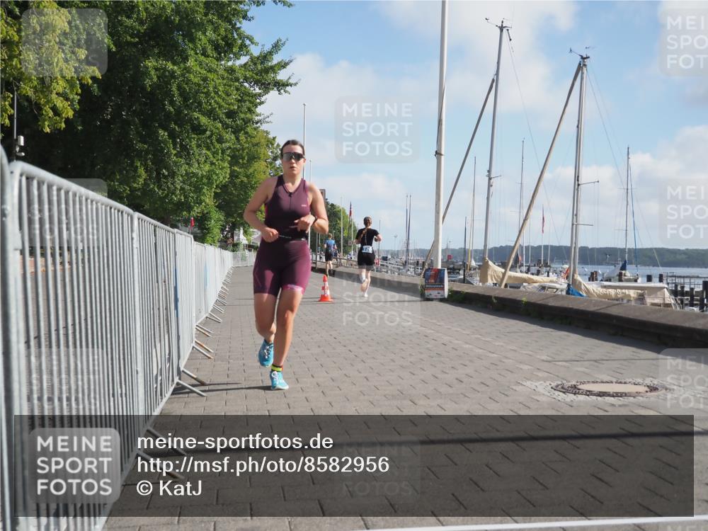 17.08.2025 - KN Förde Triathlon 2025 KatJ http://msf.ph/oto/8582956 17.08.2025 10:03:43 Laufen 116 meine-sportfotos.de