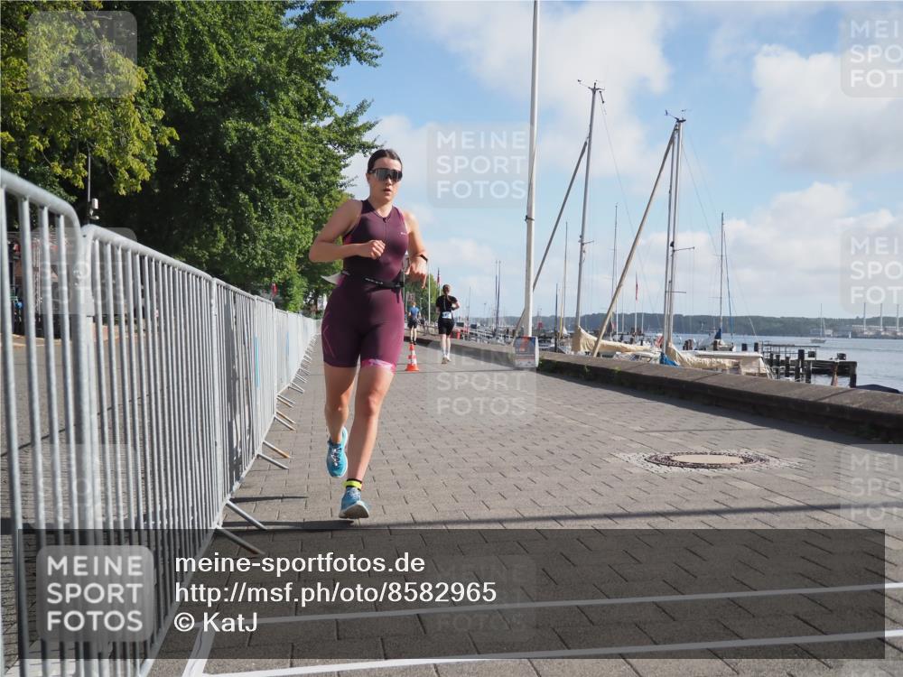 17.08.2025 - KN Förde Triathlon 2025 KatJ http://msf.ph/oto/8582965 17.08.2025 10:03:44 Laufen 116 meine-sportfotos.de