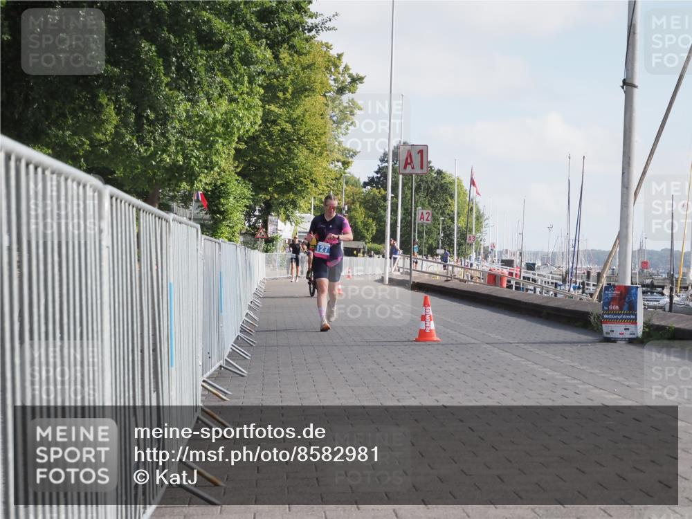 17.08.2025 - KN Förde Triathlon 2025 KatJ http://msf.ph/oto/8582981 17.08.2025 10:04:46 Laufen 127 meine-sportfotos.de