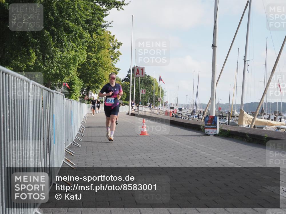17.08.2025 - KN Förde Triathlon 2025 KatJ http://msf.ph/oto/8583001 17.08.2025 10:04:49 Laufen 127 meine-sportfotos.de