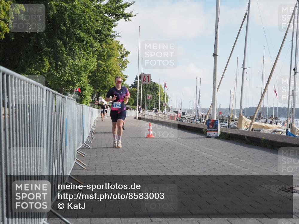 17.08.2025 - KN Förde Triathlon 2025 KatJ http://msf.ph/oto/8583003 17.08.2025 10:04:50 Laufen 127 meine-sportfotos.de