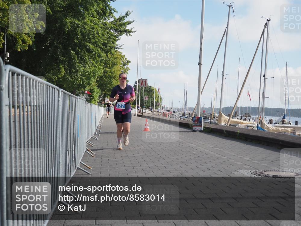 17.08.2025 - KN Förde Triathlon 2025 KatJ http://msf.ph/oto/8583014 17.08.2025 10:04:51 Laufen 127 meine-sportfotos.de