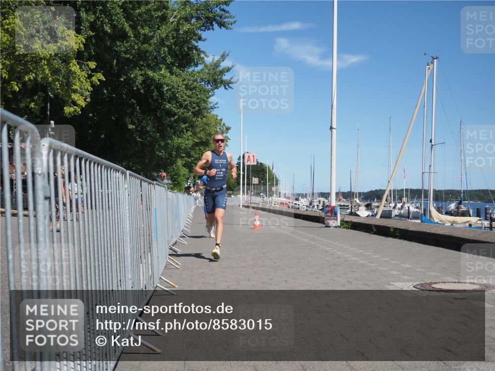 17.08.2025 - KN Förde Triathlon 2025 KatJ http://msf.ph/oto/8583015 17.08.2025 13:19:29 Laufen 408, 418 meine-sportfotos.de