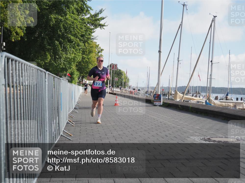 17.08.2025 - KN Förde Triathlon 2025 KatJ http://msf.ph/oto/8583018 17.08.2025 10:04:51 Laufen 127 meine-sportfotos.de