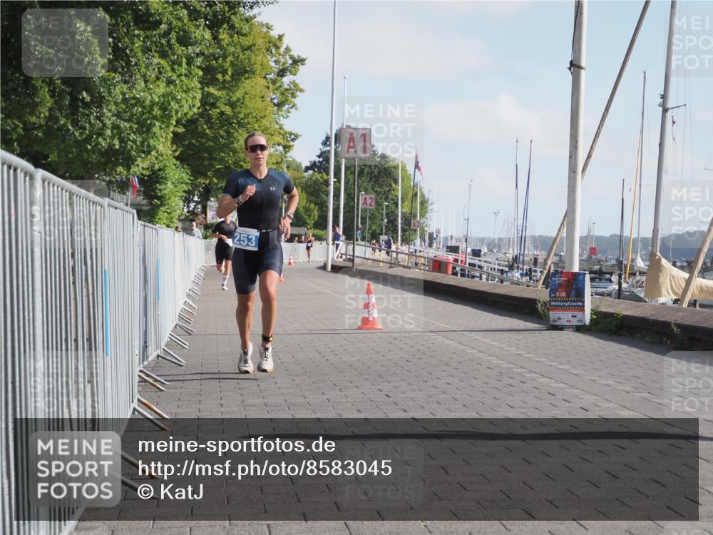 17.08.2025 - KN Förde Triathlon 2025 KatJ http://msf.ph/oto/8583045 17.08.2025 10:04:59 Laufen 168, 253 meine-sportfotos.de