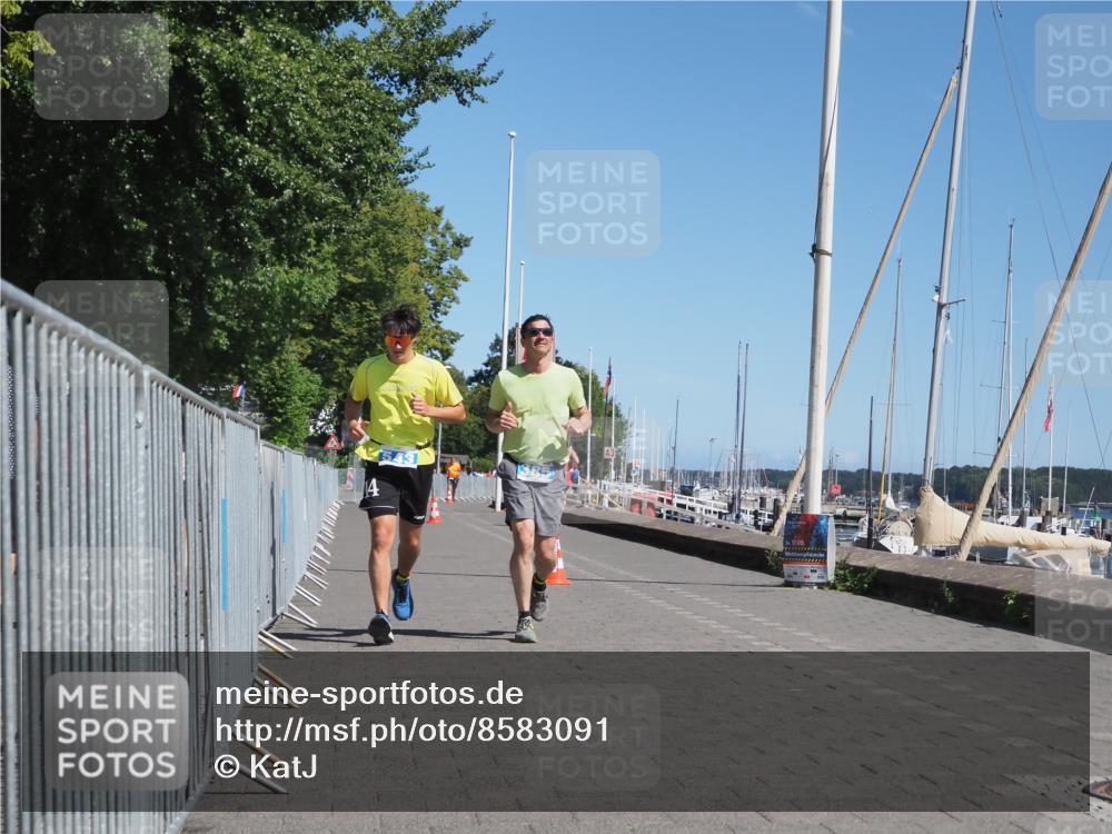 17.08.2025 - KN Förde Triathlon 2025 KatJ http://msf.ph/oto/8583091 17.08.2025 12:31:15 Laufen 385 meine-sportfotos.de