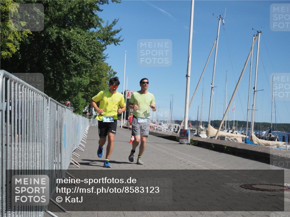 17.08.2025 - KN Förde Triathlon 2025 KatJ http://msf.ph/oto/8583123 17.08.2025 12:31:16 Laufen 385 meine-sportfotos.de