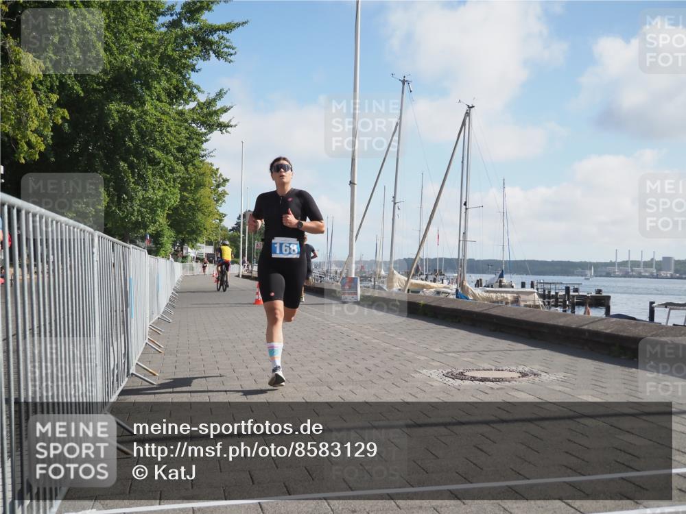 17.08.2025 - KN Förde Triathlon 2025 KatJ http://msf.ph/oto/8583129 17.08.2025 10:05:07 Laufen 168 meine-sportfotos.de