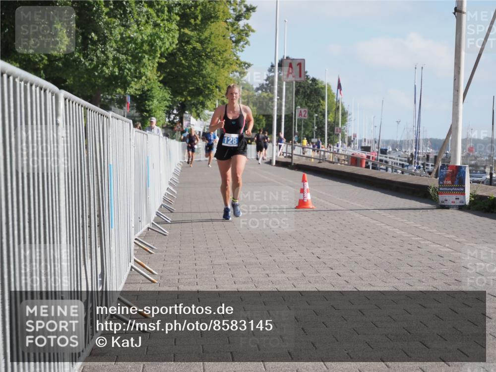 17.08.2025 - KN Förde Triathlon 2025 KatJ http://msf.ph/oto/8583145 17.08.2025 10:05:28 Laufen 128 meine-sportfotos.de