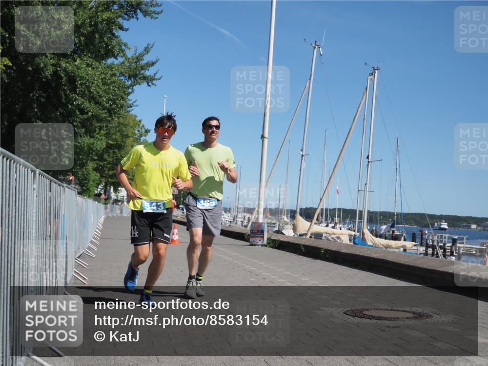 17.08.2025 - KN Förde Triathlon 2025 KatJ http://msf.ph/oto/8583154 17.08.2025 12:31:17 Laufen 385 meine-sportfotos.de