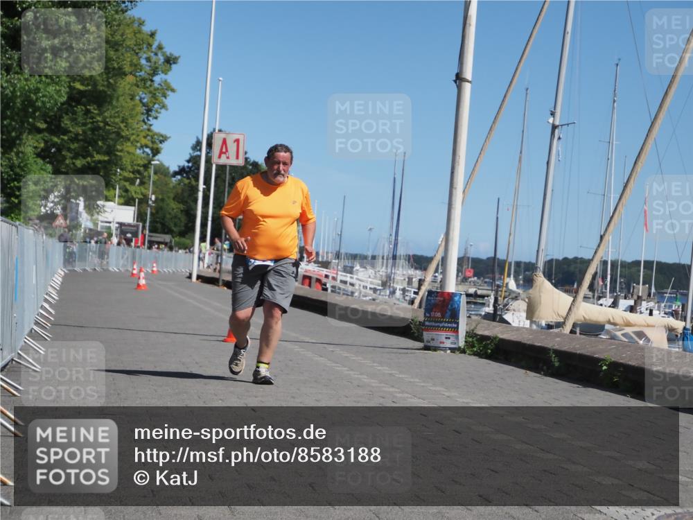 17.08.2025 - KN Förde Triathlon 2025 KatJ http://msf.ph/oto/8583188 17.08.2025 12:32:01 Laufen 363 meine-sportfotos.de