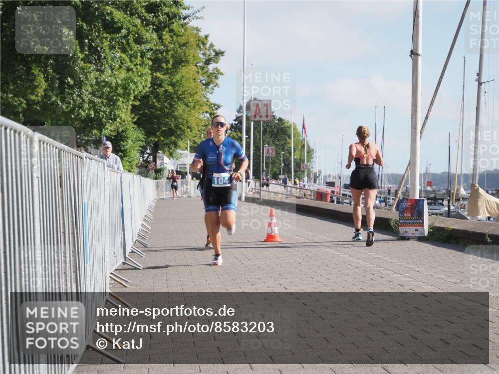 17.08.2025 - KN Förde Triathlon 2025 KatJ http://msf.ph/oto/8583203 17.08.2025 10:05:40 Laufen 104, 145 meine-sportfotos.de