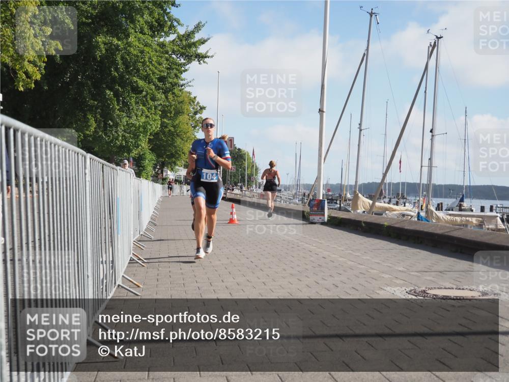17.08.2025 - KN Förde Triathlon 2025 KatJ http://msf.ph/oto/8583215 17.08.2025 10:05:41 Laufen 104, 145 meine-sportfotos.de