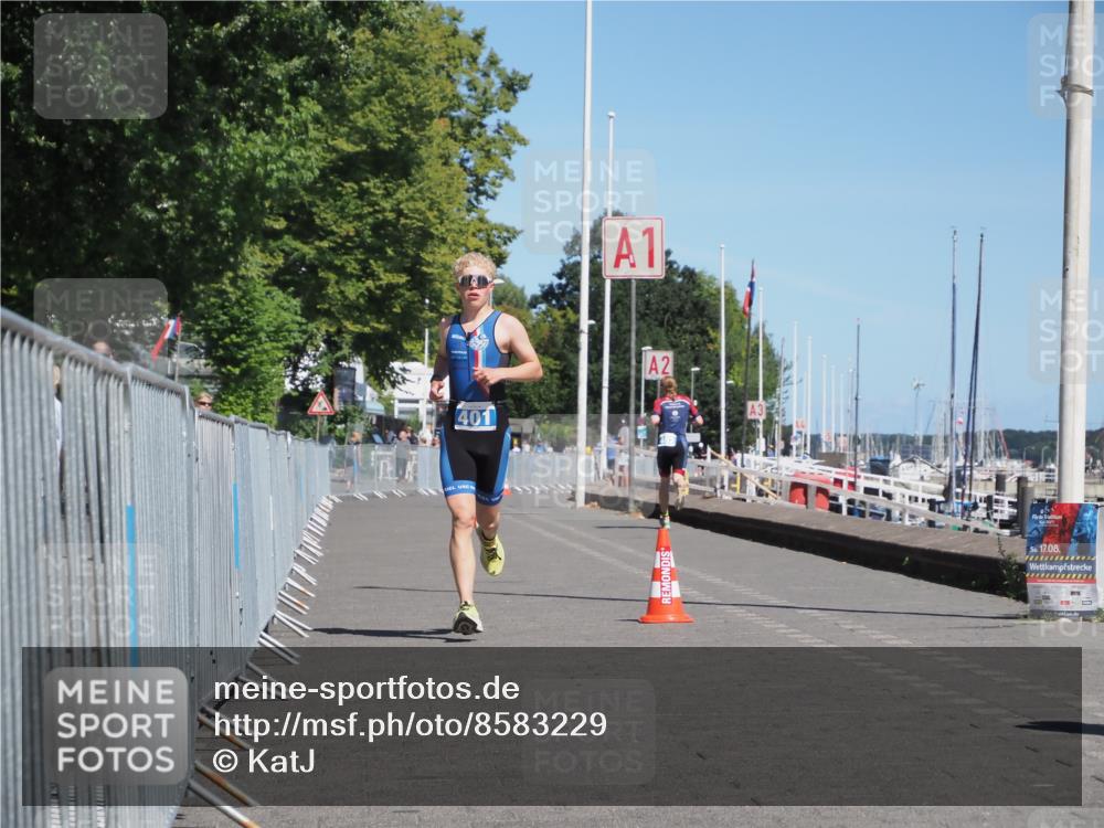 17.08.2025 - KN Förde Triathlon 2025 KatJ http://msf.ph/oto/8583229 17.08.2025 13:20:49 Laufen 401 meine-sportfotos.de