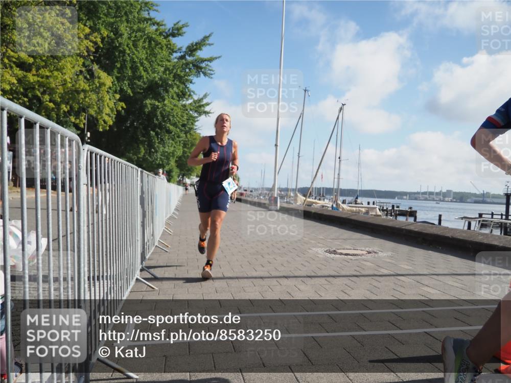17.08.2025 - KN Förde Triathlon 2025 KatJ http://msf.ph/oto/8583250 17.08.2025 10:05:44 Laufen 104, 145 meine-sportfotos.de