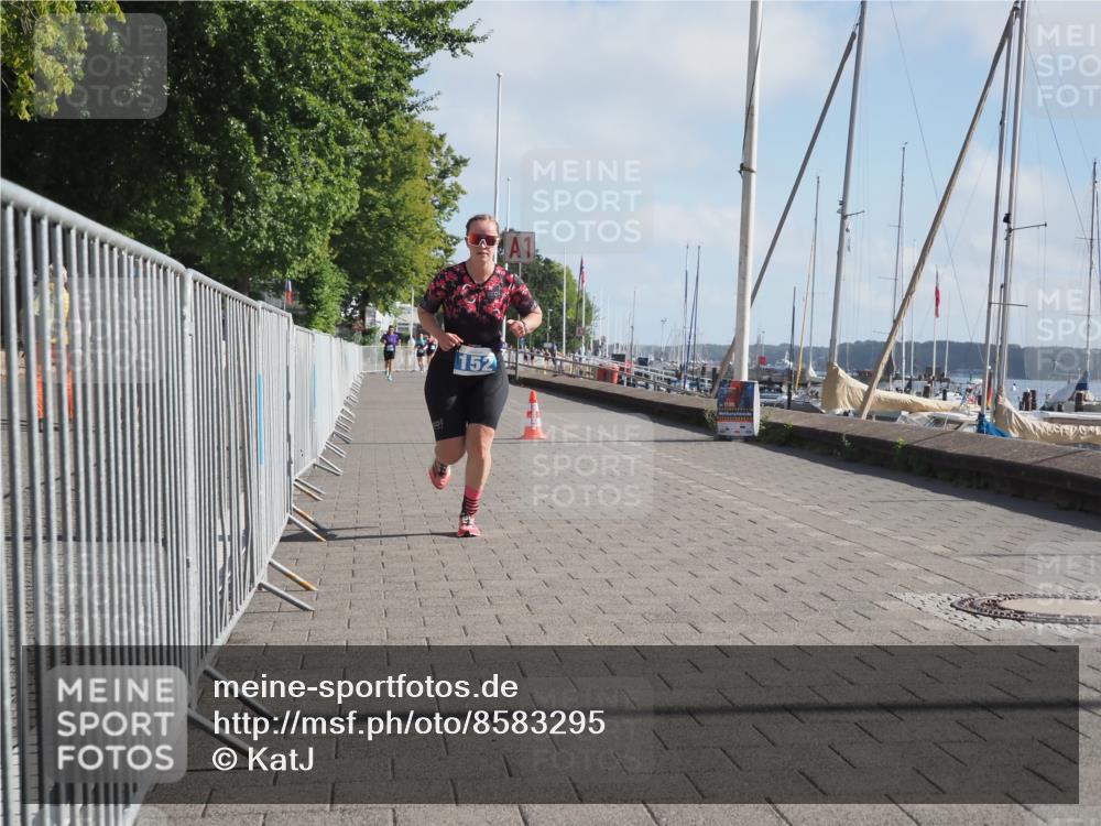 17.08.2025 - KN Förde Triathlon 2025 KatJ http://msf.ph/oto/8583295 17.08.2025 10:06:02 Laufen 152 meine-sportfotos.de