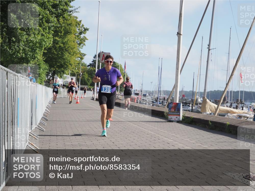 17.08.2025 - KN Förde Triathlon 2025 KatJ http://msf.ph/oto/8583354 17.08.2025 10:06:16 Laufen 138 meine-sportfotos.de