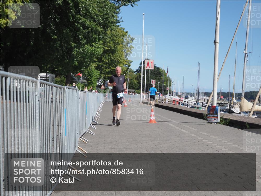 17.08.2025 - KN Förde Triathlon 2025 KatJ http://msf.ph/oto/8583416 17.08.2025 12:38:46 Laufen 344 meine-sportfotos.de