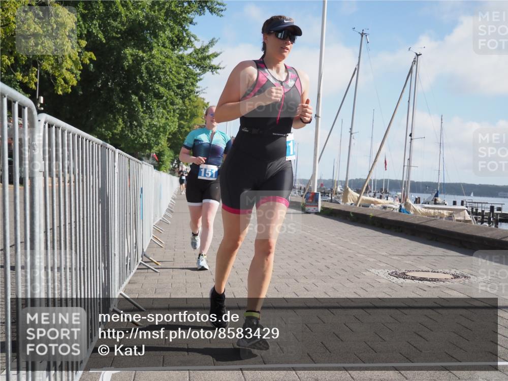 17.08.2025 - KN Förde Triathlon 2025 KatJ http://msf.ph/oto/8583429 17.08.2025 10:06:29 Laufen 105, 146, 151 meine-sportfotos.de