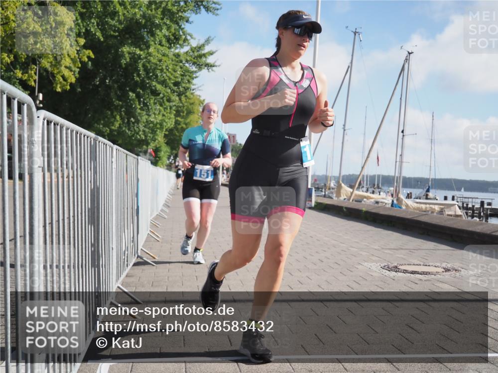 17.08.2025 - KN Förde Triathlon 2025 KatJ http://msf.ph/oto/8583432 17.08.2025 10:06:29 Laufen 105, 146, 151 meine-sportfotos.de