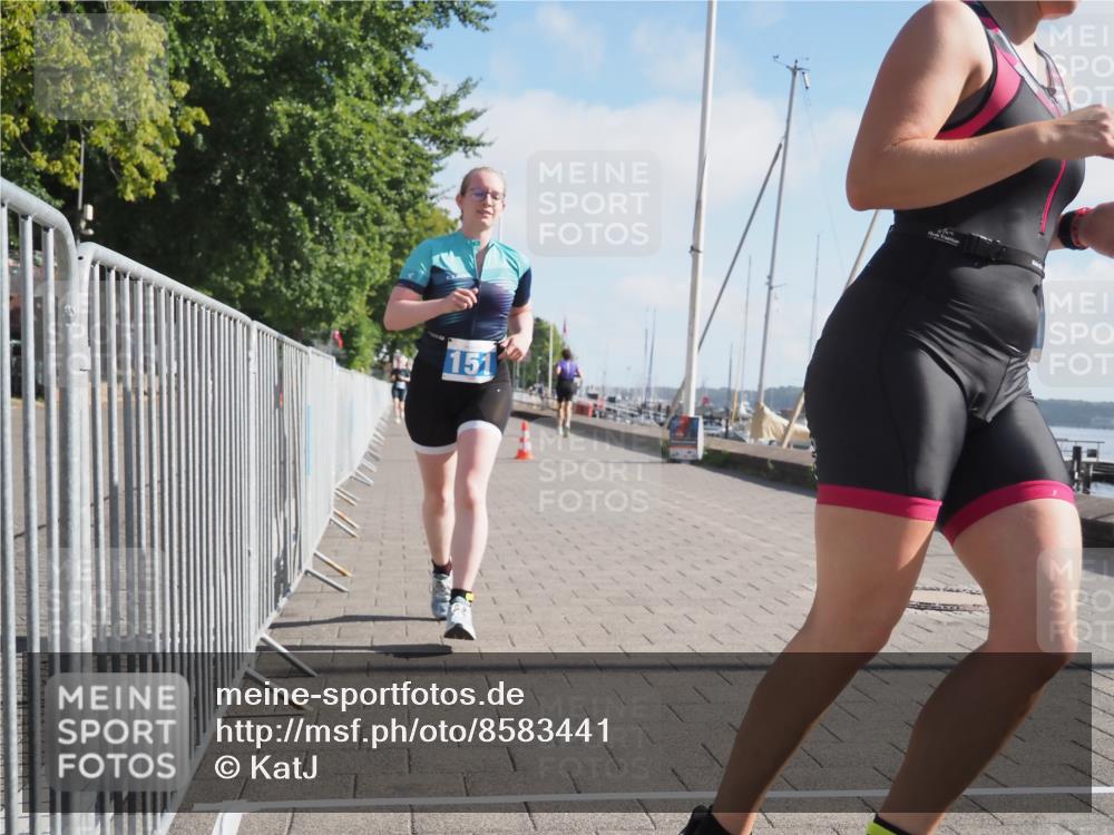 17.08.2025 - KN Förde Triathlon 2025 KatJ http://msf.ph/oto/8583441 17.08.2025 10:06:30 Laufen 105, 146, 151 meine-sportfotos.de