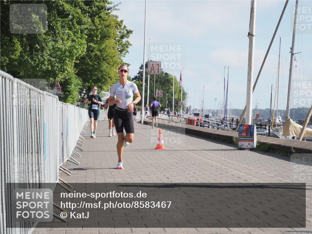 17.08.2025 - KN Förde Triathlon 2025 KatJ http://msf.ph/oto/8583467 17.08.2025 10:06:34 Laufen 105, 122, 166 meine-sportfotos.de