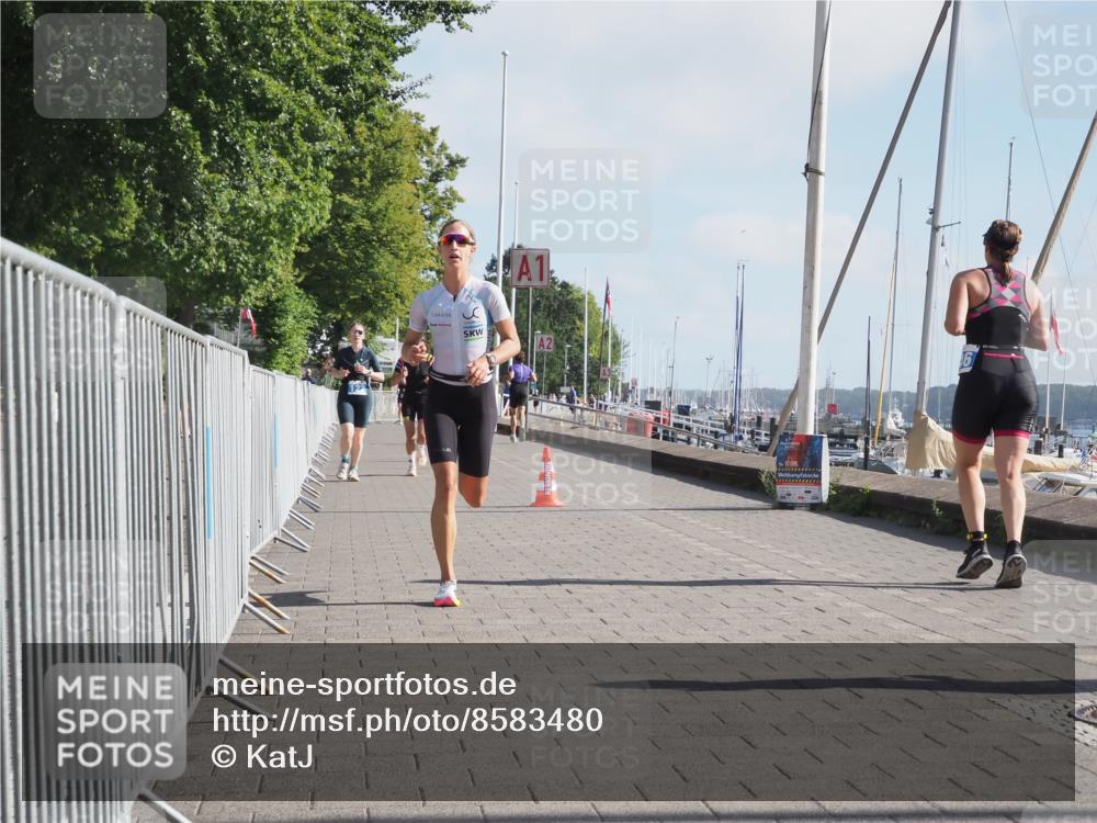 17.08.2025 - KN Förde Triathlon 2025 KatJ http://msf.ph/oto/8583480 17.08.2025 10:06:35 Laufen 105, 122, 166 meine-sportfotos.de
