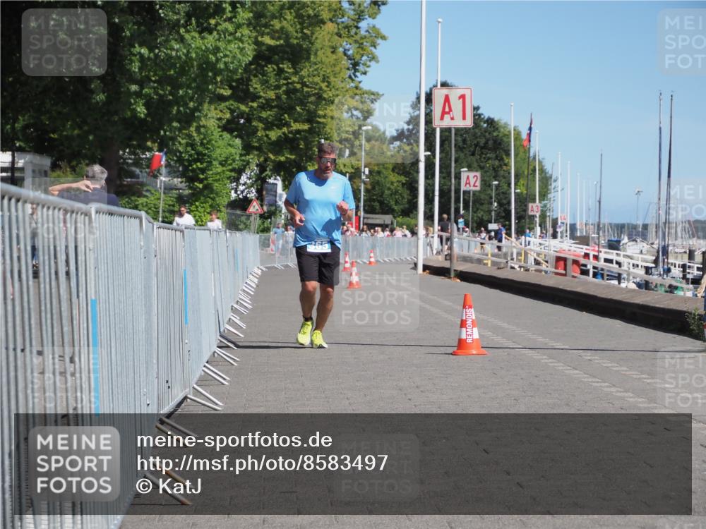 17.08.2025 - KN Förde Triathlon 2025 KatJ http://msf.ph/oto/8583497 17.08.2025 12:39:41 Laufen 365 meine-sportfotos.de
