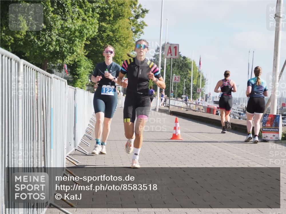 17.08.2025 - KN Förde Triathlon 2025 KatJ http://msf.ph/oto/8583518 17.08.2025 10:06:39 Laufen 105, 122, 166 meine-sportfotos.de