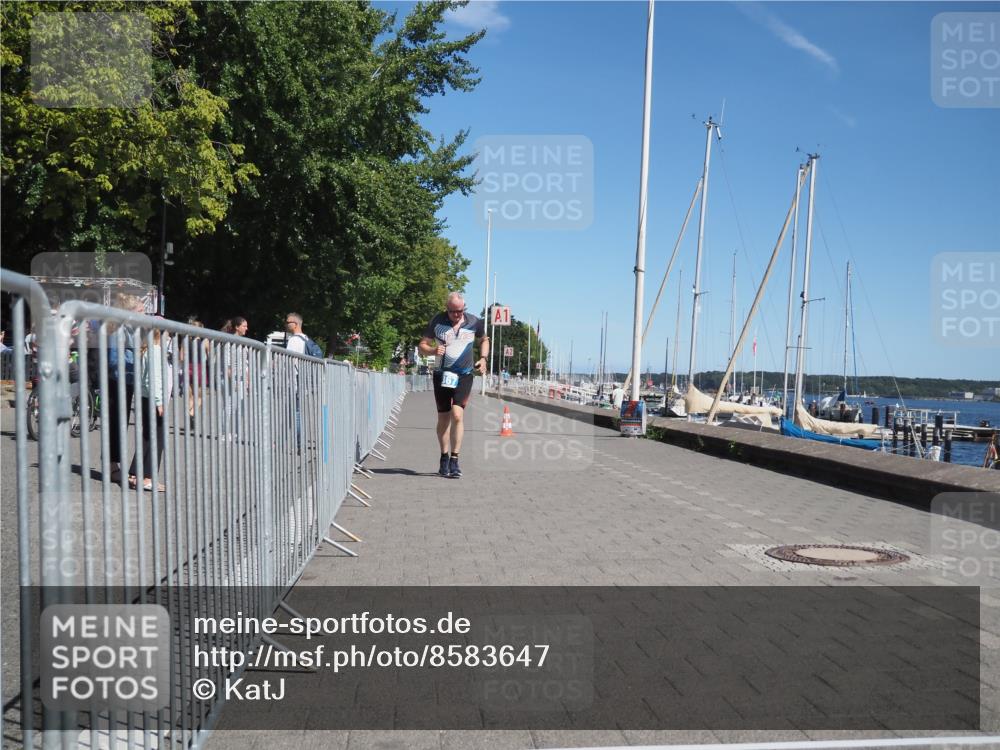 17.08.2025 - KN Förde Triathlon 2025 KatJ http://msf.ph/oto/8583647 17.08.2025 12:40:56 Laufen 367 meine-sportfotos.de