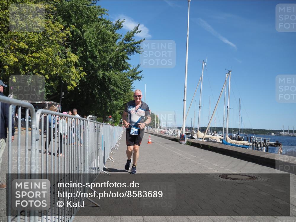 17.08.2025 - KN Förde Triathlon 2025 KatJ http://msf.ph/oto/8583689 17.08.2025 12:40:58 Laufen 367 meine-sportfotos.de
