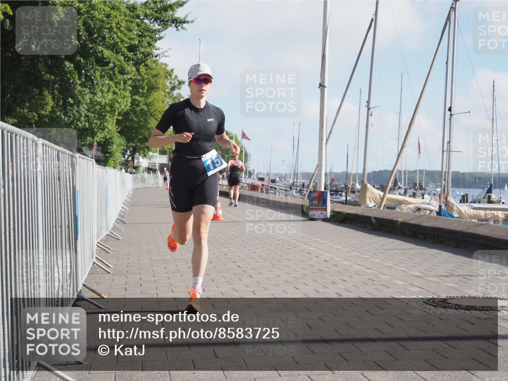 17.08.2025 - KN Förde Triathlon 2025 KatJ http://msf.ph/oto/8583725 17.08.2025 10:07:14 Laufen 150 meine-sportfotos.de