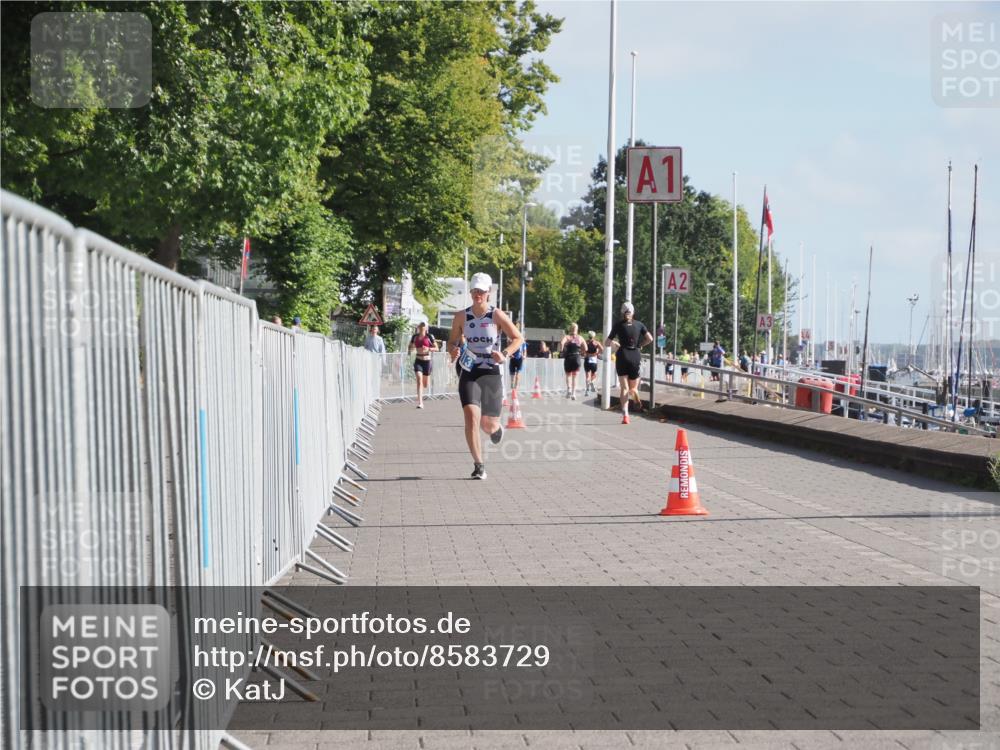 17.08.2025 - KN Förde Triathlon 2025 KatJ http://msf.ph/oto/8583729 17.08.2025 10:07:30 Laufen 113 meine-sportfotos.de