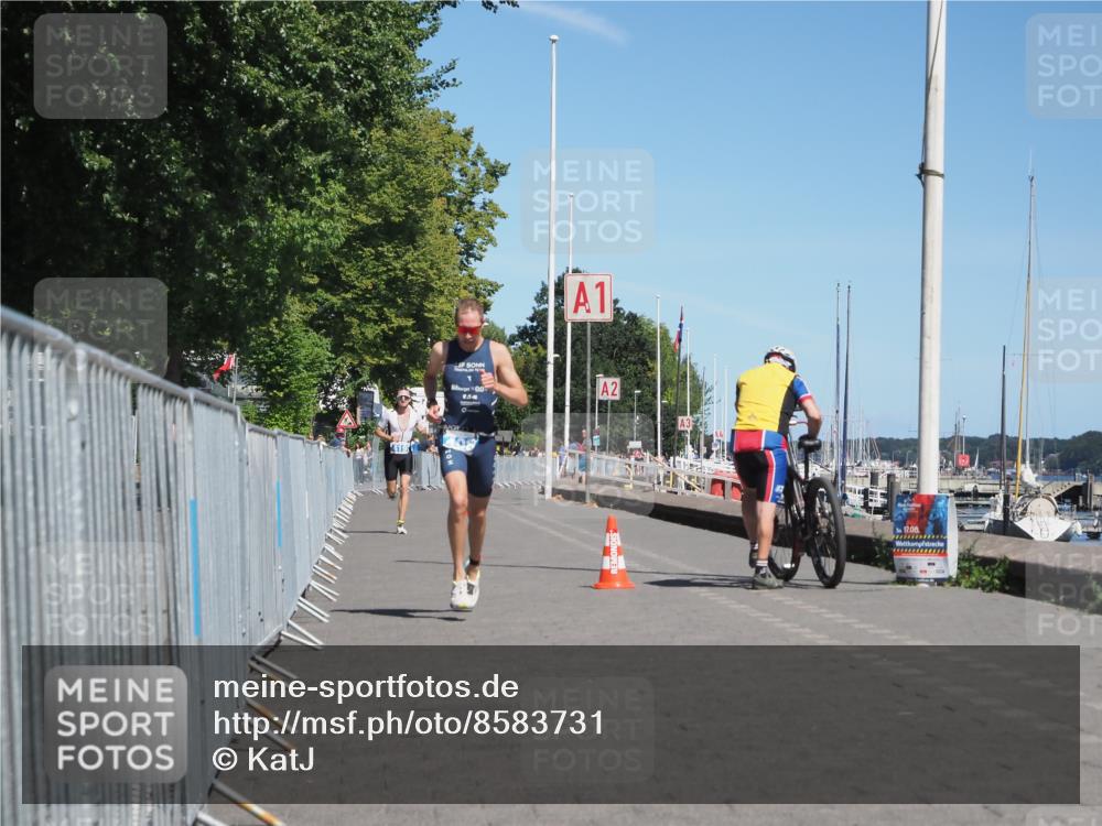 17.08.2025 - KN Förde Triathlon 2025 KatJ http://msf.ph/oto/8583731 17.08.2025 13:24:58 Laufen 408, 414, 419 meine-sportfotos.de