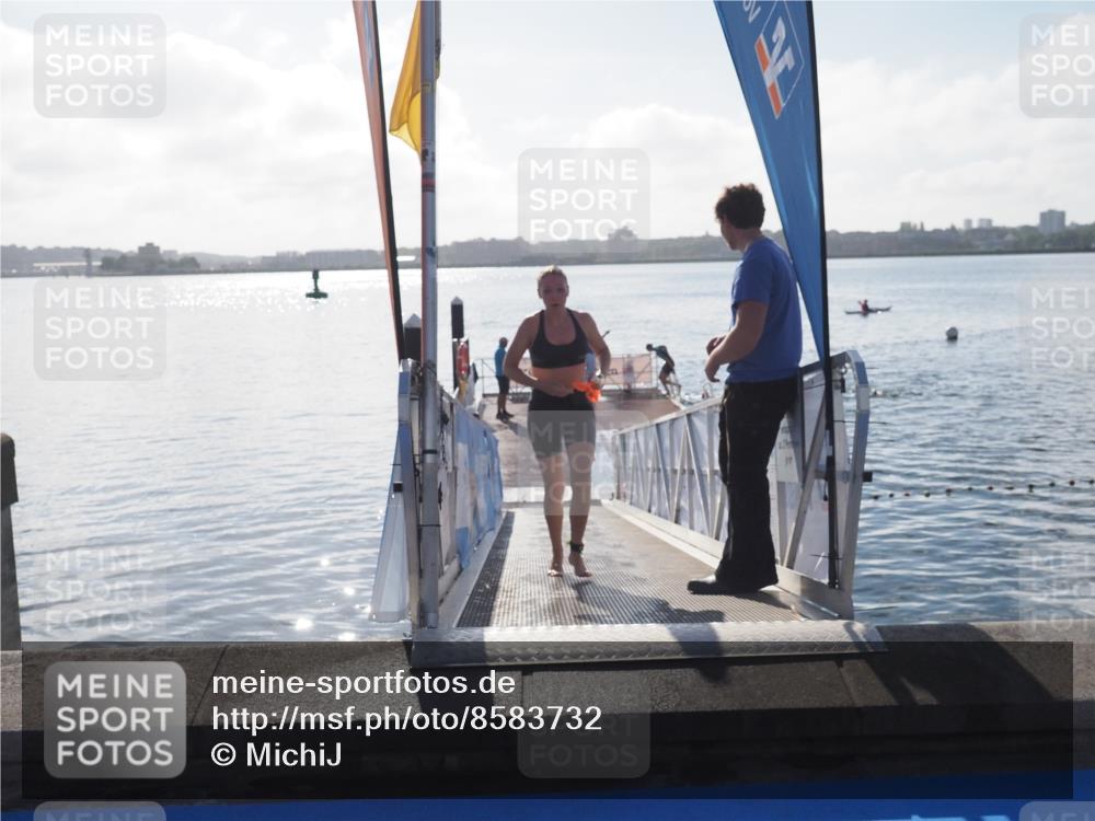 17.08.2025 - KN Förde Triathlon 2025 MichiJ http://msf.ph/oto/8583732 17.08.2025 09:21:53 Schwimmen 244, 210, 212, 215, 242, 244 meine-sportfotos.de