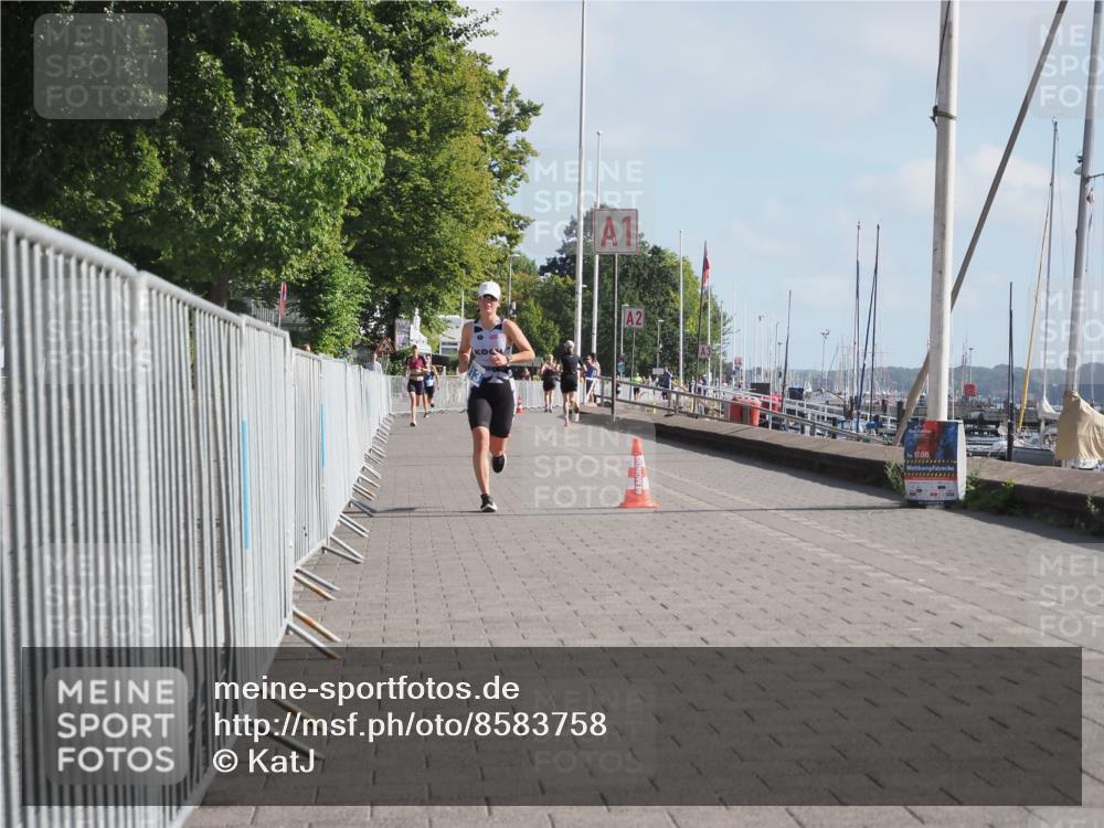 17.08.2025 - KN Förde Triathlon 2025 KatJ http://msf.ph/oto/8583758 17.08.2025 10:07:32 Laufen 113 meine-sportfotos.de