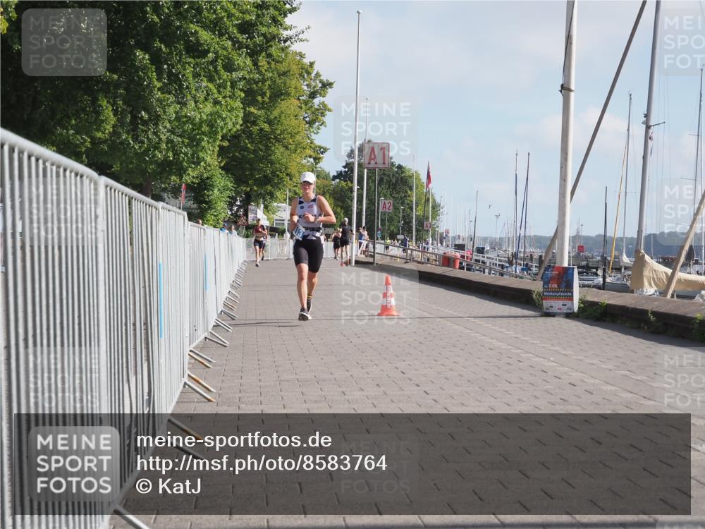 17.08.2025 - KN Förde Triathlon 2025 KatJ http://msf.ph/oto/8583764 17.08.2025 10:07:33 Laufen 113 meine-sportfotos.de