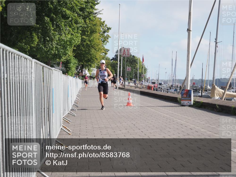 17.08.2025 - KN Förde Triathlon 2025 KatJ http://msf.ph/oto/8583768 17.08.2025 10:07:33 Laufen 113 meine-sportfotos.de