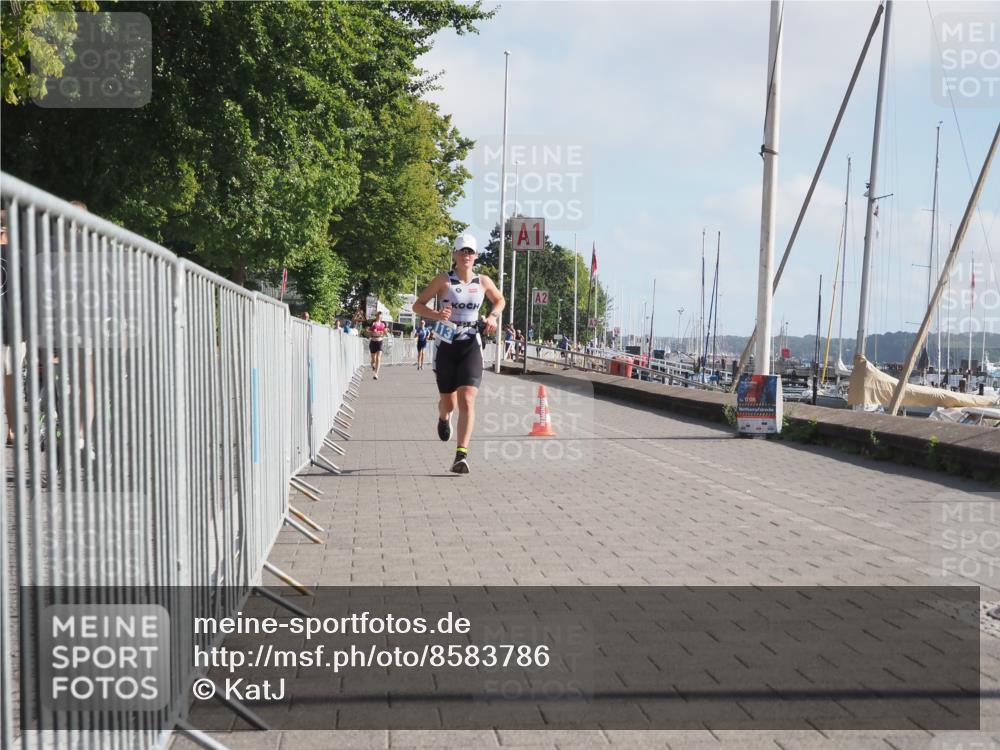 17.08.2025 - KN Förde Triathlon 2025 KatJ http://msf.ph/oto/8583786 17.08.2025 10:07:34 Laufen 113 meine-sportfotos.de