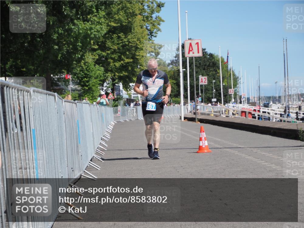 17.08.2025 - KN Förde Triathlon 2025 KatJ http://msf.ph/oto/8583802 17.08.2025 12:55:52 Laufen 367 meine-sportfotos.de