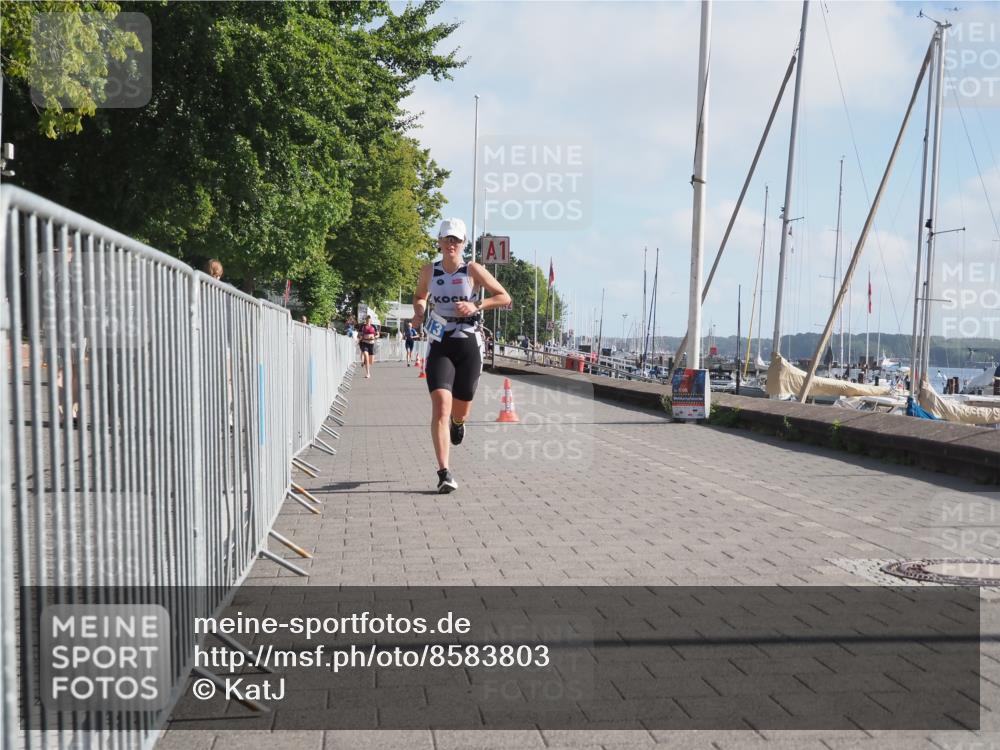 17.08.2025 - KN Förde Triathlon 2025 KatJ http://msf.ph/oto/8583803 17.08.2025 10:07:35 Laufen 113 meine-sportfotos.de