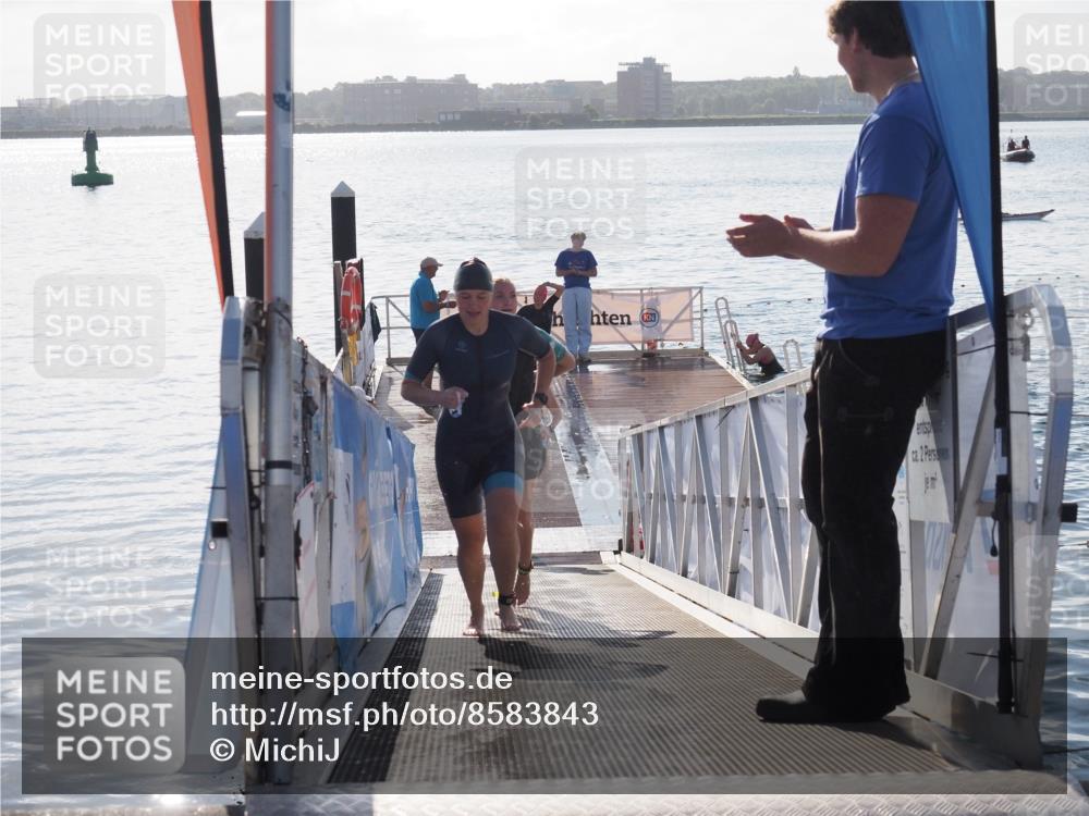 17.08.2025 - KN Förde Triathlon 2025 MichiJ http://msf.ph/oto/8583843 17.08.2025 09:22:03 Schwimmen 212, 215, 242, 244, 210, 212, 213, 215, 224, 242 meine-sportfotos.de