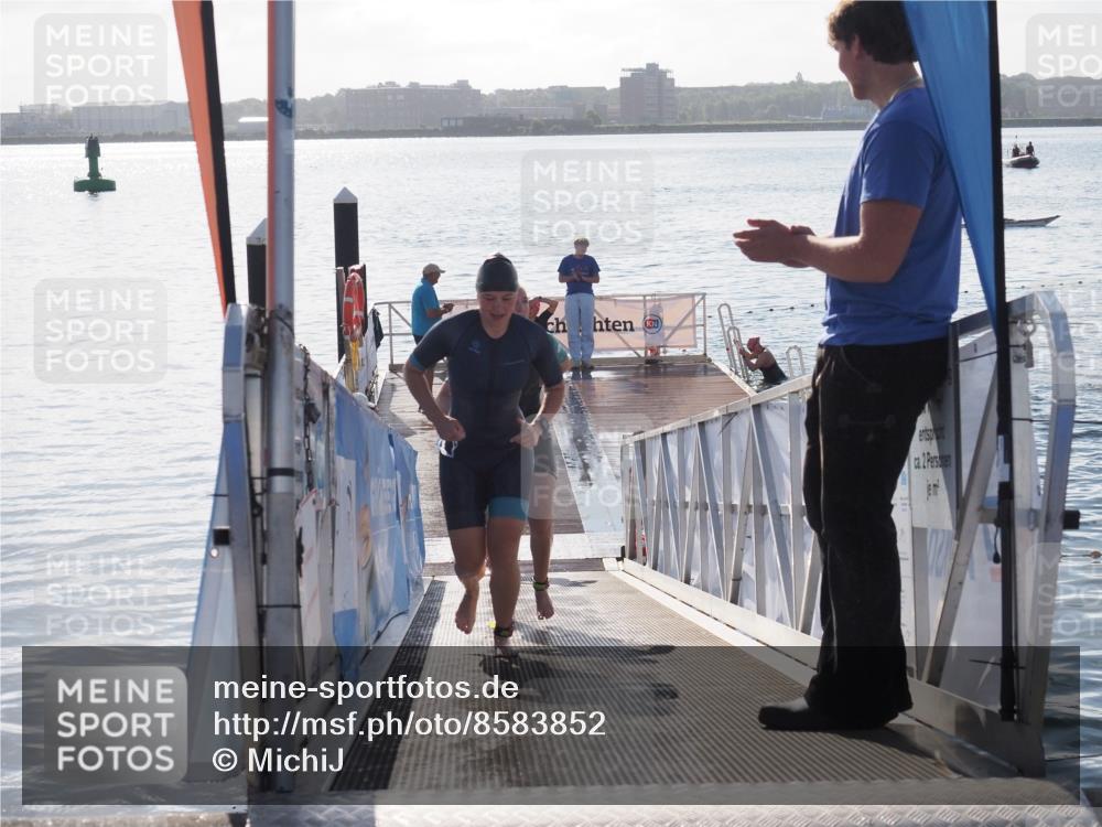 17.08.2025 - KN Förde Triathlon 2025 MichiJ http://msf.ph/oto/8583852 17.08.2025 09:22:03 Schwimmen 212, 215, 242, 244, 210, 212, 213, 215, 224, 242 meine-sportfotos.de