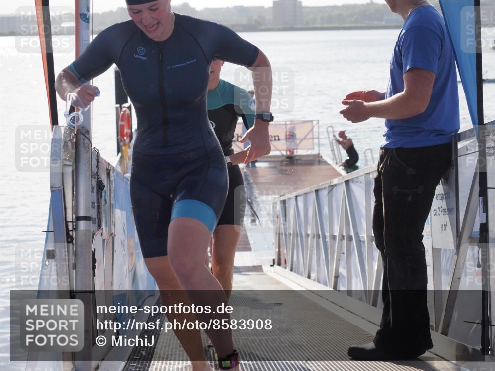 17.08.2025 - KN Förde Triathlon 2025 MichiJ http://msf.ph/oto/8583908 17.08.2025 09:22:05 Schwimmen 212, 215, 242, 244, 210, 213, 215, 224, 242 meine-sportfotos.de