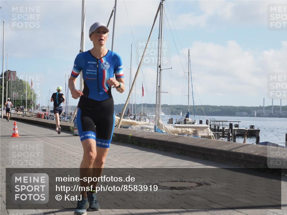 17.08.2025 - KN Förde Triathlon 2025 KatJ http://msf.ph/oto/8583919 17.08.2025 10:07:52 Laufen 108, 180 meine-sportfotos.de