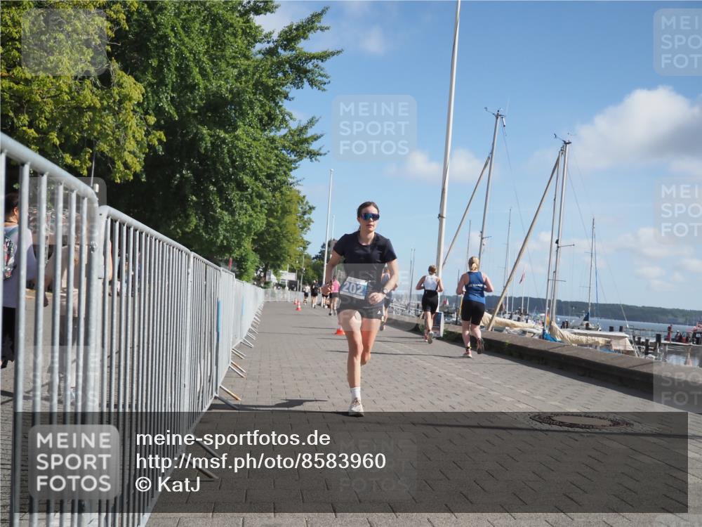 17.08.2025 - KN Förde Triathlon 2025 KatJ http://msf.ph/oto/8583960 17.08.2025 10:31:45 Laufen 202 meine-sportfotos.de