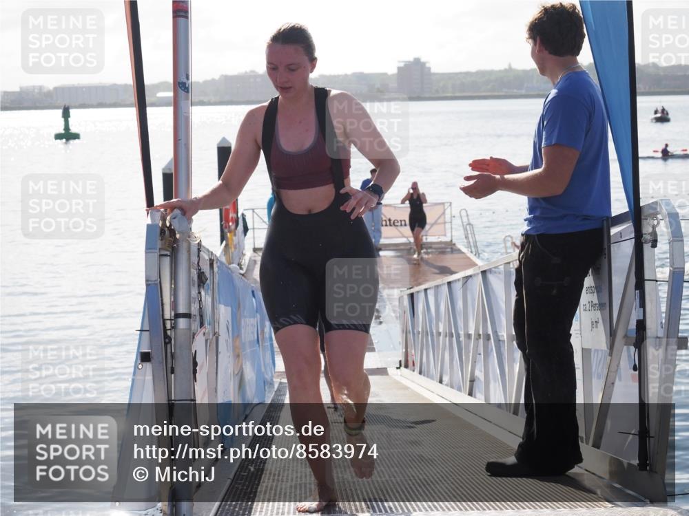 17.08.2025 - KN Förde Triathlon 2025 MichiJ http://msf.ph/oto/8583974 17.08.2025 09:22:08 Schwimmen 210, 212, 215, 242, 208, 210, 213, 224, 242 meine-sportfotos.de