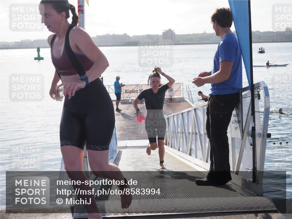 17.08.2025 - KN Förde Triathlon 2025 MichiJ http://msf.ph/oto/8583994 17.08.2025 09:22:09 Schwimmen 210, 212, 215, 242, 208, 210, 213, 224 meine-sportfotos.de