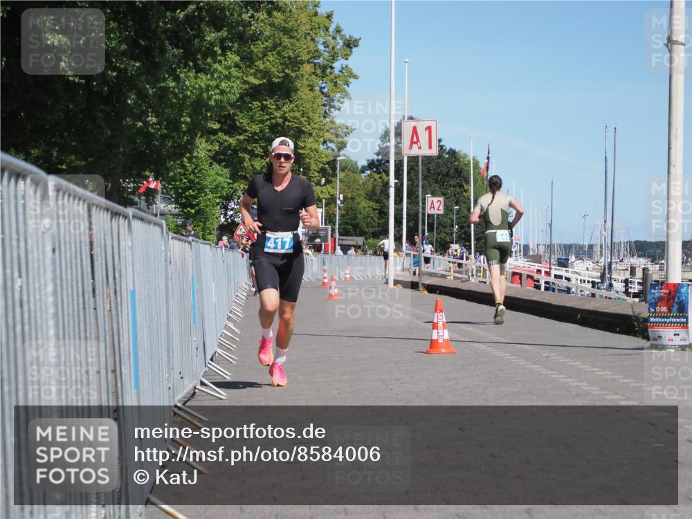 17.08.2025 - KN Förde Triathlon 2025 KatJ http://msf.ph/oto/8584006 17.08.2025 13:25:29 Laufen 417 meine-sportfotos.de